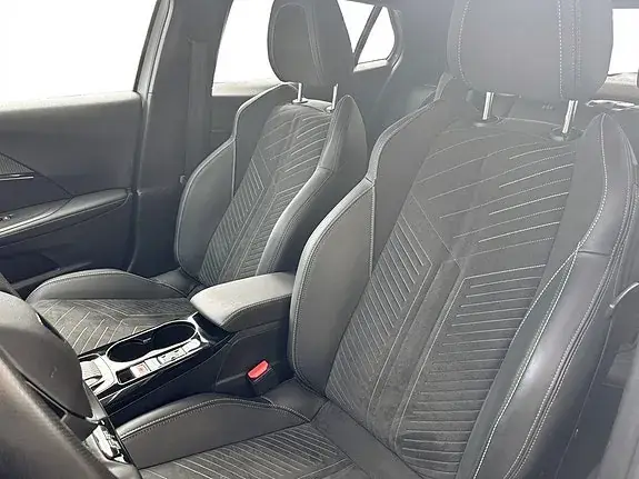 Peugeot 2008 2024 photo 5