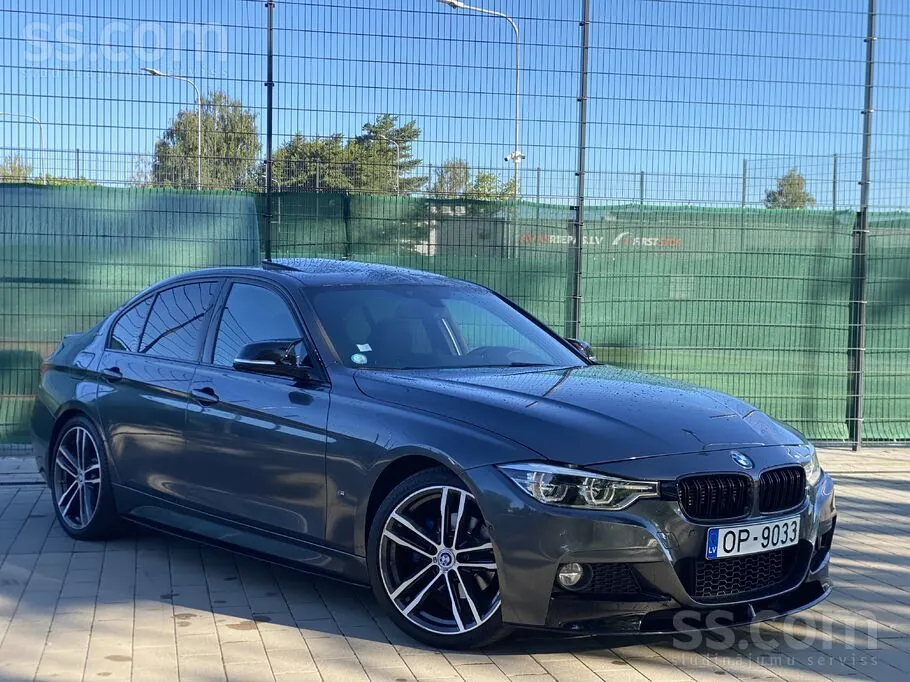 BMW 330E 2016 photo 2