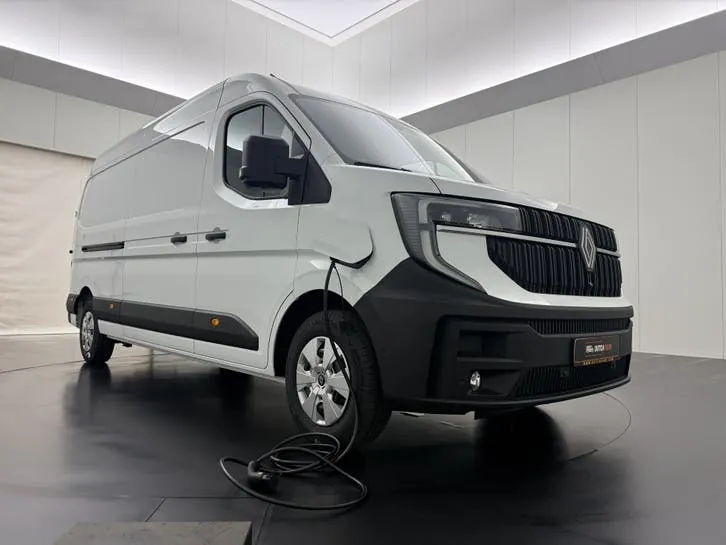 Renault Master 2026 photo 3
