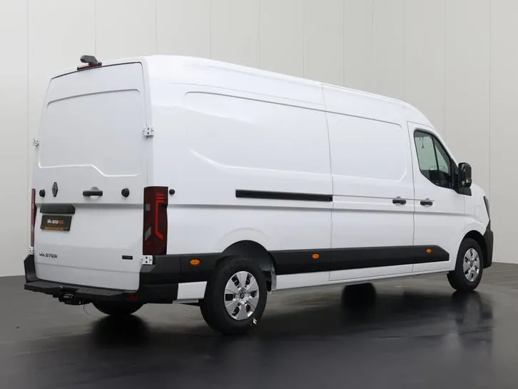 Renault Master 2026 photo 2