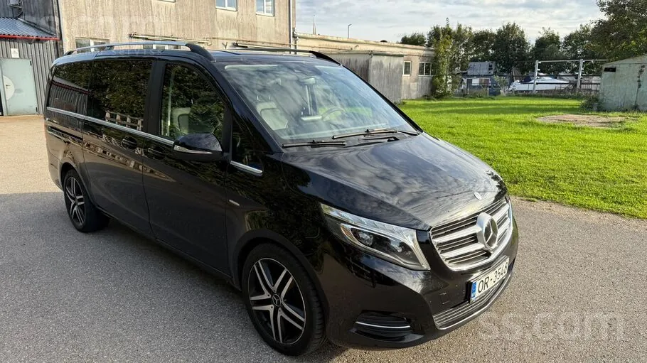 Mercedes-Benz V250 2015 photo 2