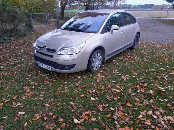 Citroen C4 2006 photo 3