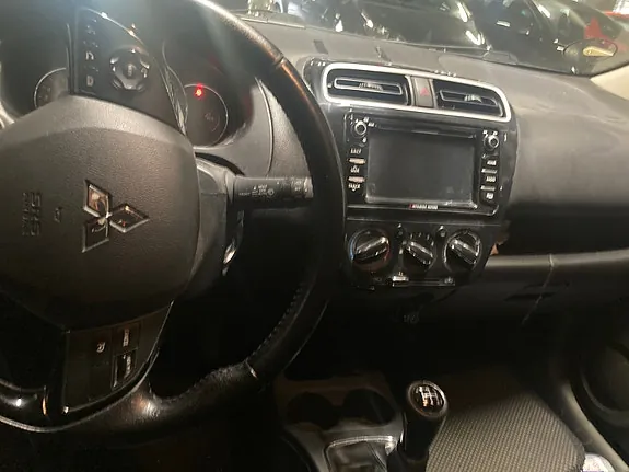 Mitsubishi Space Star 2016 photo 2