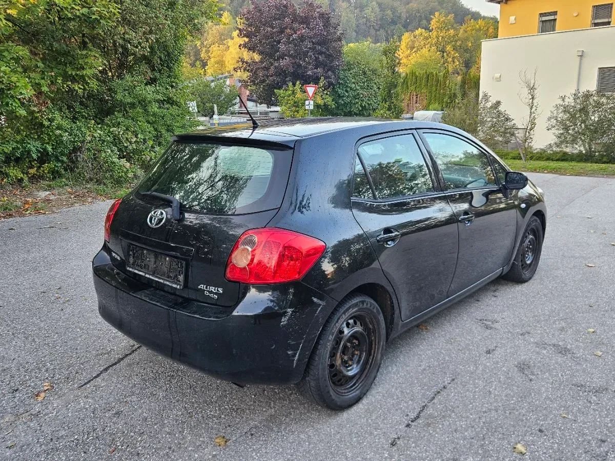 Toyota Auris 2007 photo 3