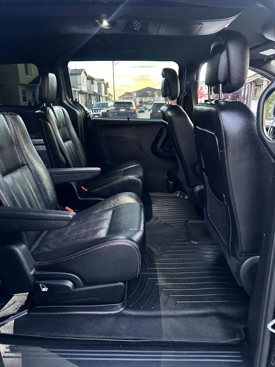 Dodge Grand Caravan 2018 photo 5