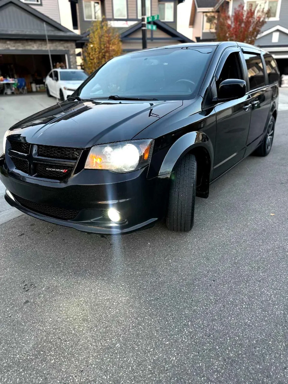 Dodge Grand Caravan 2018 photo 3