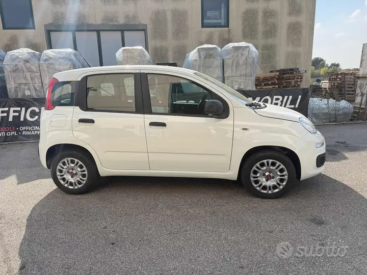 Fiat Panda 2019 photo 4