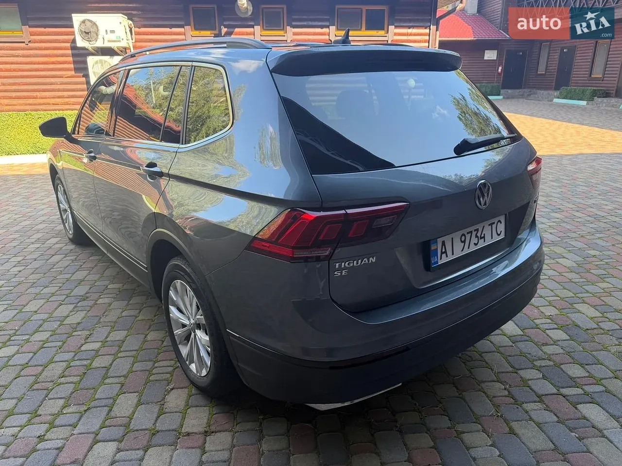 Volkswagen Tiguan 2018 photo 3