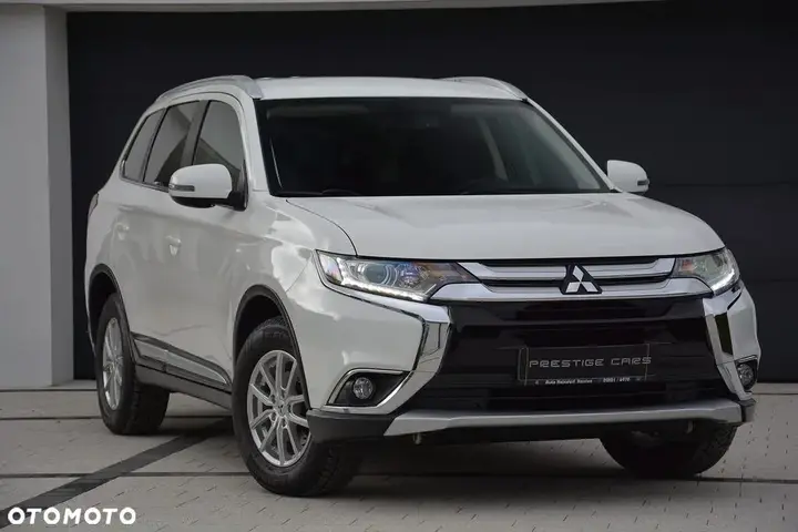 Mitsubishi Outlander 2018 photo 3