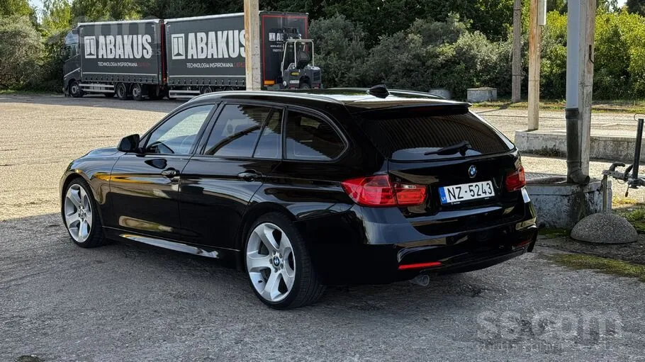 BMW 318 2013 photo 2
