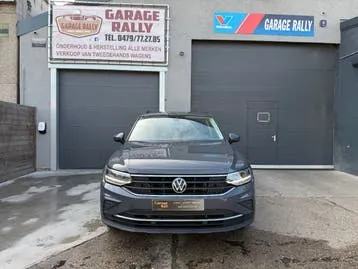 Volkswagen Tiguan 2022 photo 2