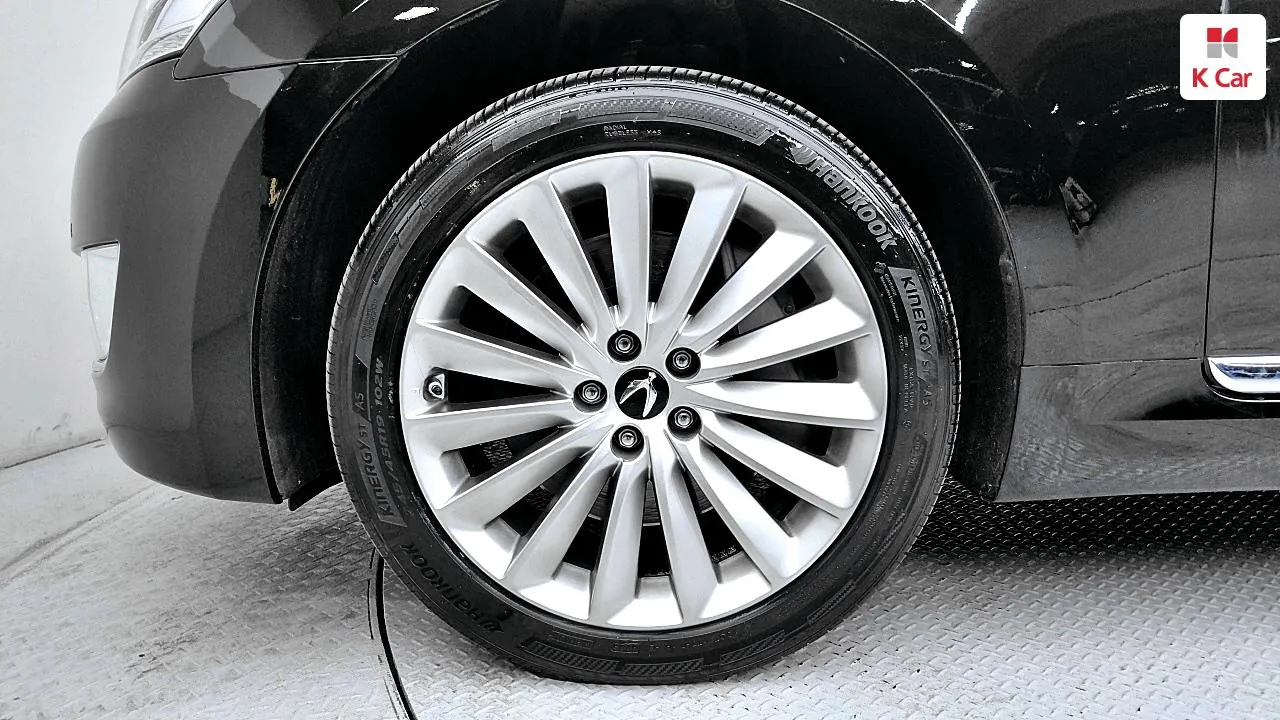 Hyundai Equus 2014 photo 5