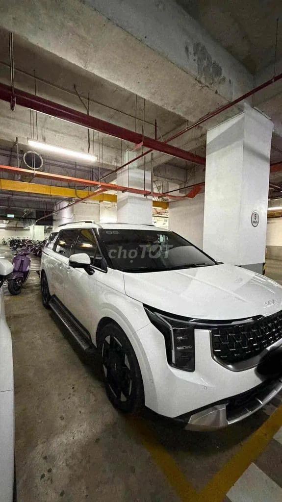 Kia Carnival 2025 photo 3
