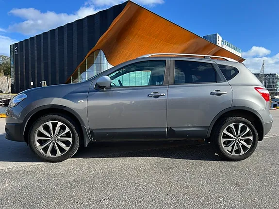 Nissan Qashqai 2012 photo 2