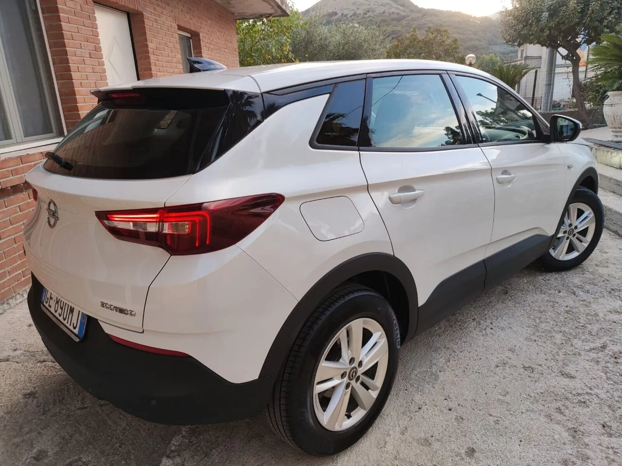 Opel Grandland X 2021 photo 2