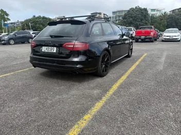 Audi A4 2015 photo 4