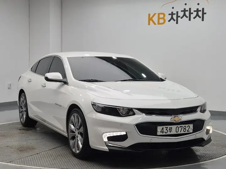Chevrolet Malibu 2017 photo 4