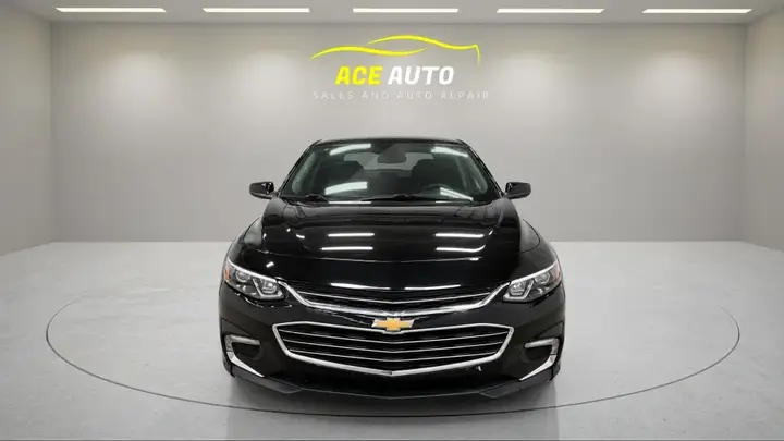 Chevrolet Malibu 2018 photo 2