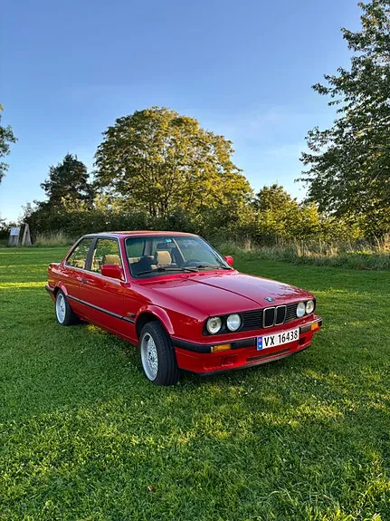 BMW 318I 1988 photo 2