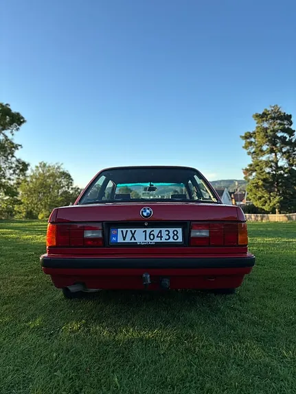 BMW 318I 1988 photo 5