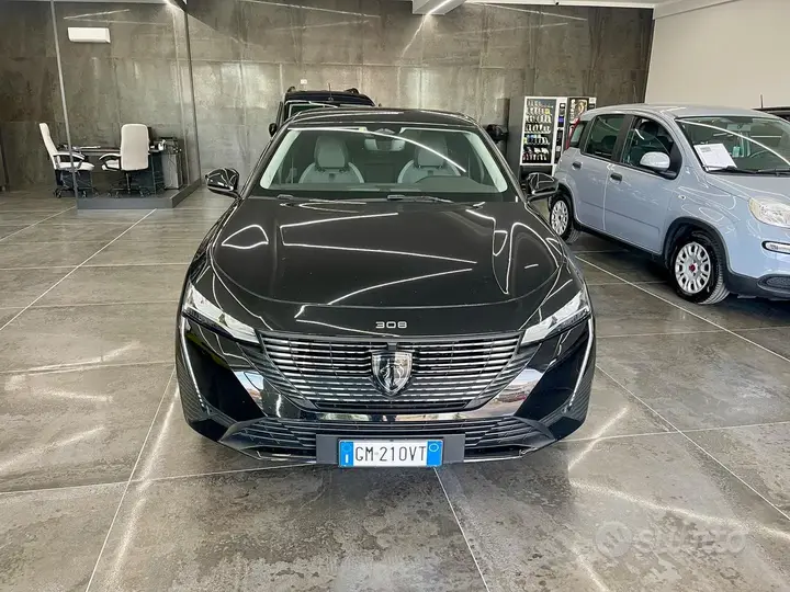 Peugeot 308 2023 photo 2