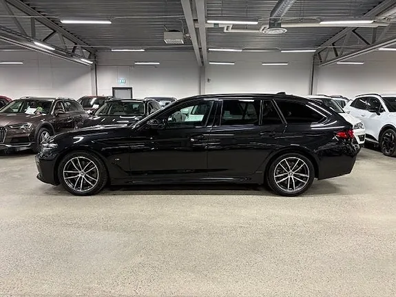 BMW 520D 2022 photo 2