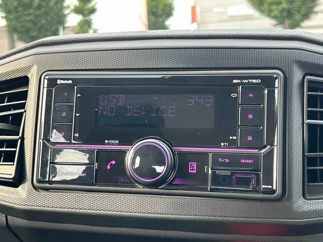 Daihatsu Miraiyese 2025 photo 3