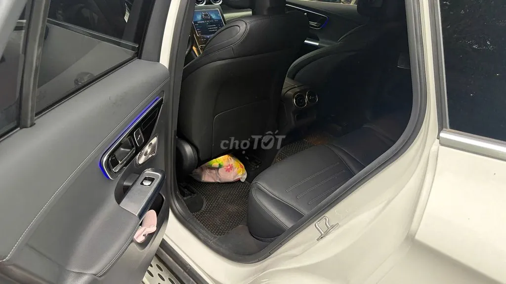 Mercedes-Benz Glc 2025 photo 4