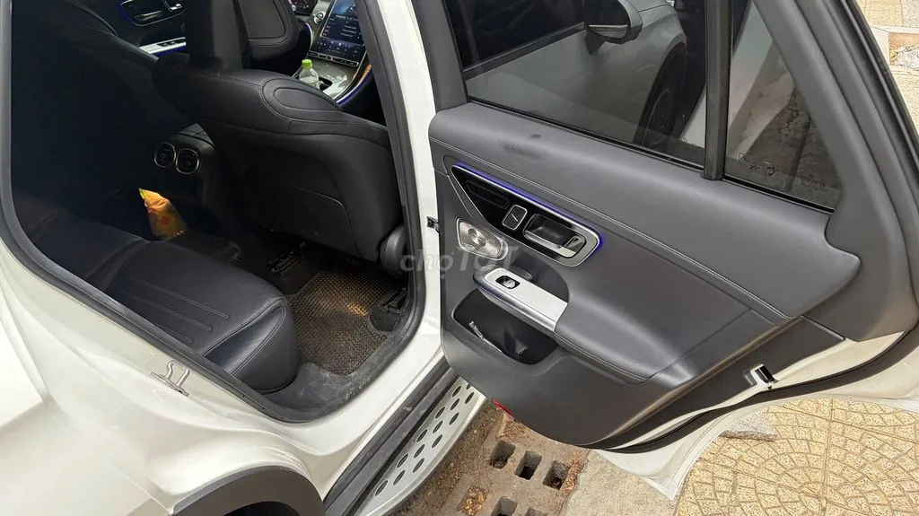 Mercedes-Benz Glc 2025 photo 5