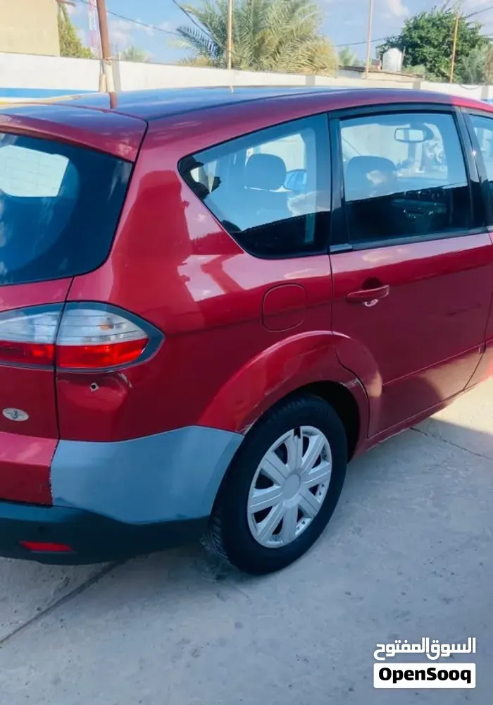Ford C-Max 2008 photo 2