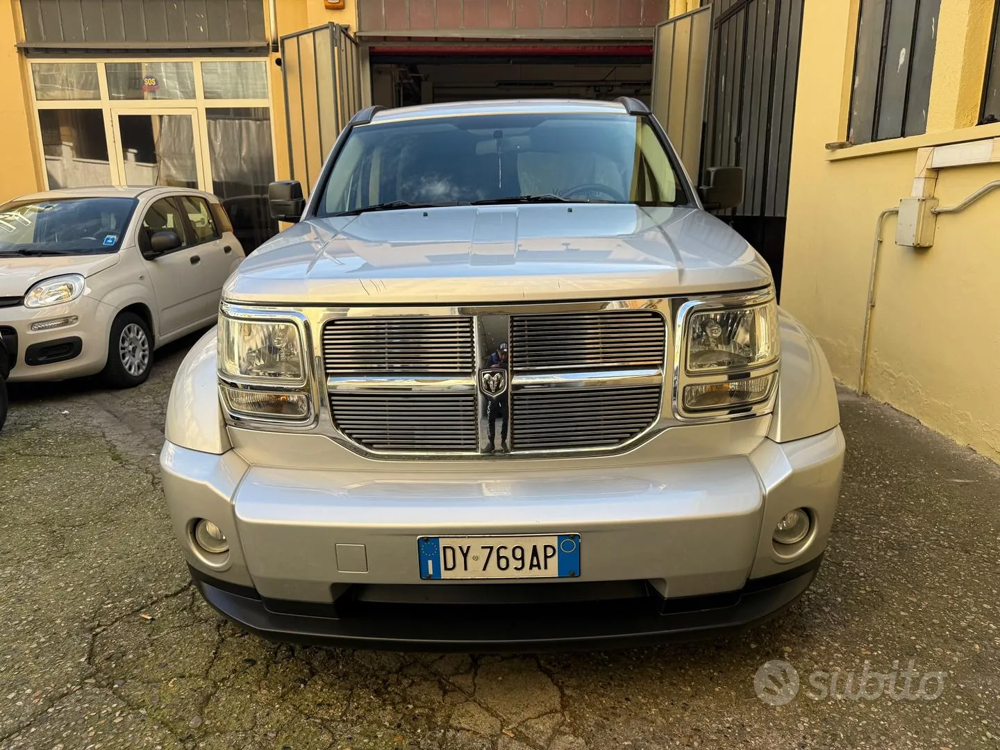 Dodge Nitro 2009 photo 2