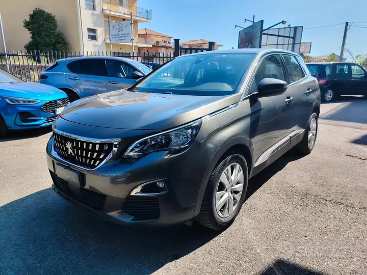 Peugeot 3008 2019 photo 3