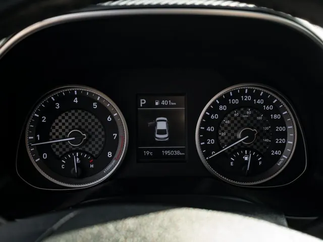 Hyundai Elantra 2019 photo 4