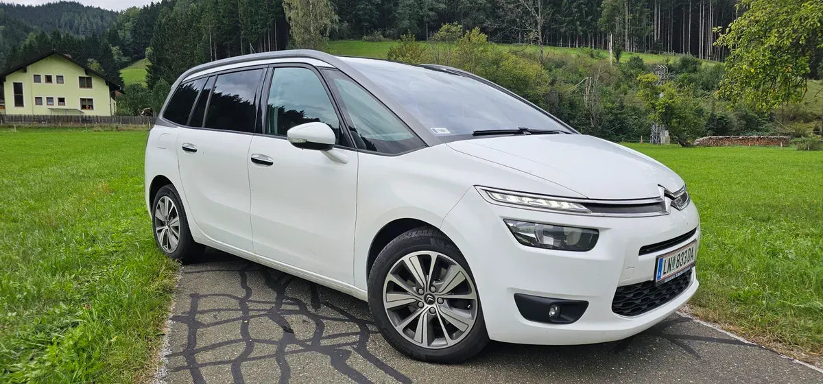 Citroen Grand C4 Picasso 2015 photo 2