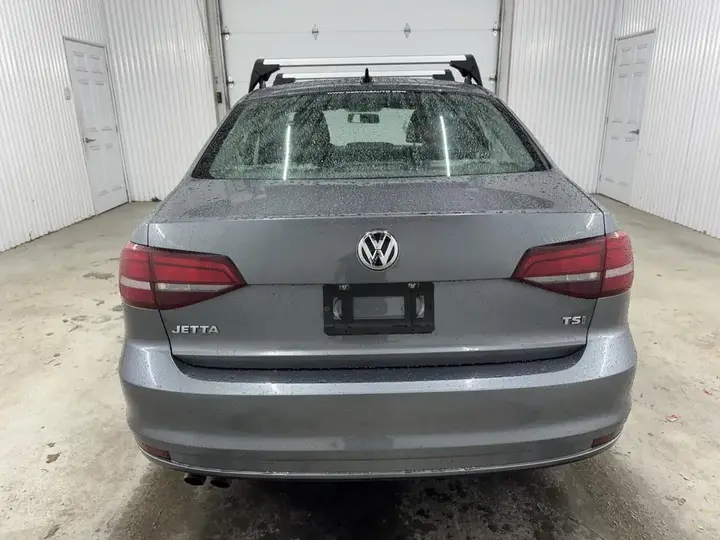 Volkswagen Jetta 2017 photo 5