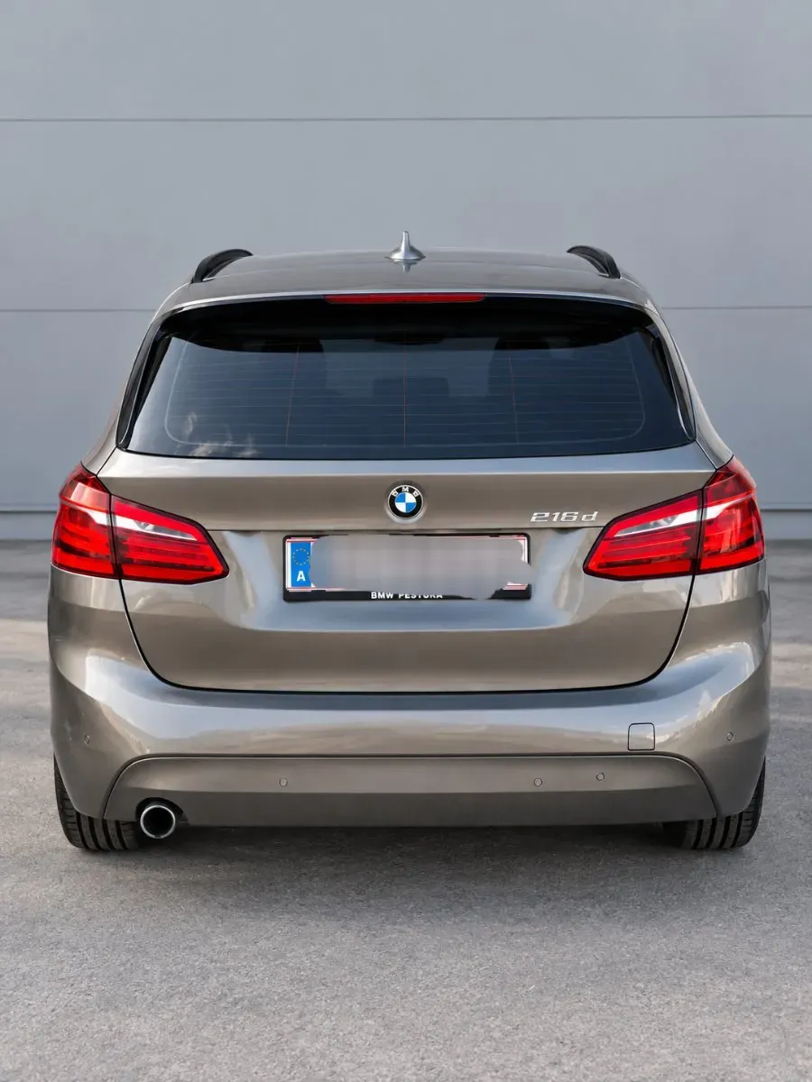 BMW 2 Series 2015 photo 2
