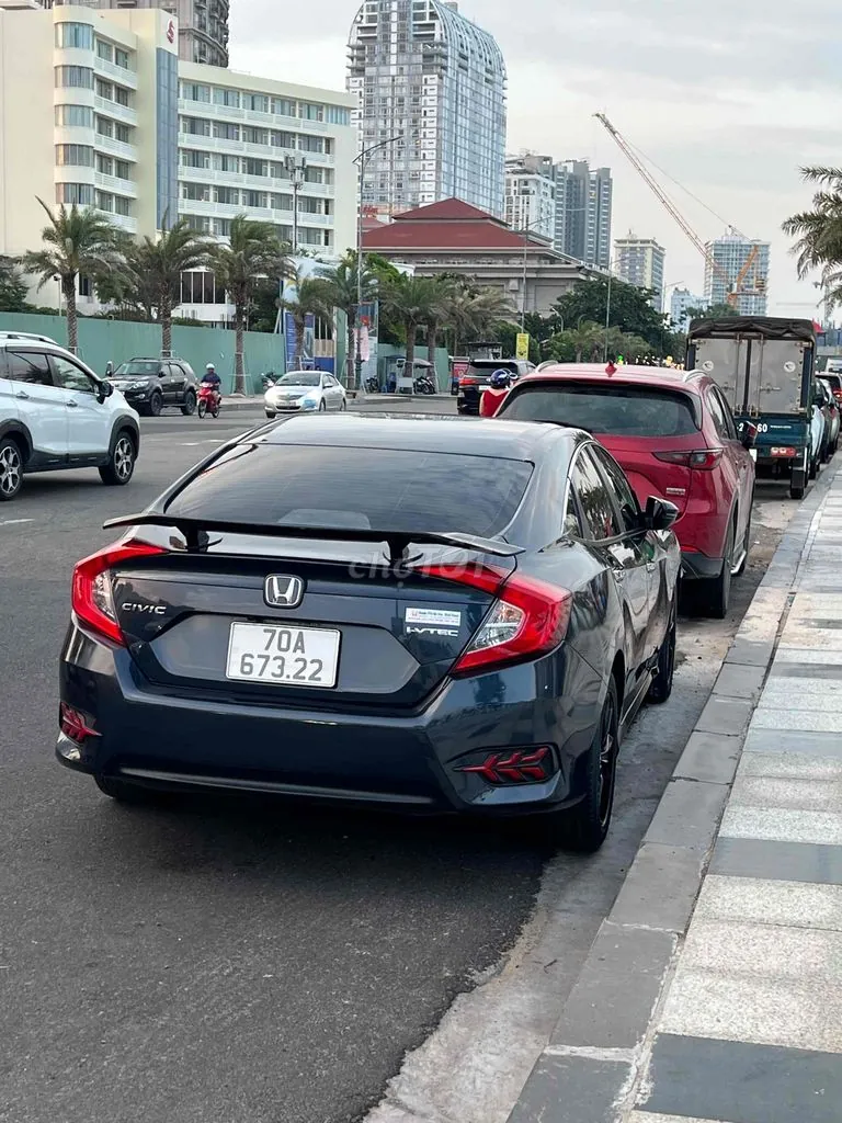 Honda Civic 2021 photo 2