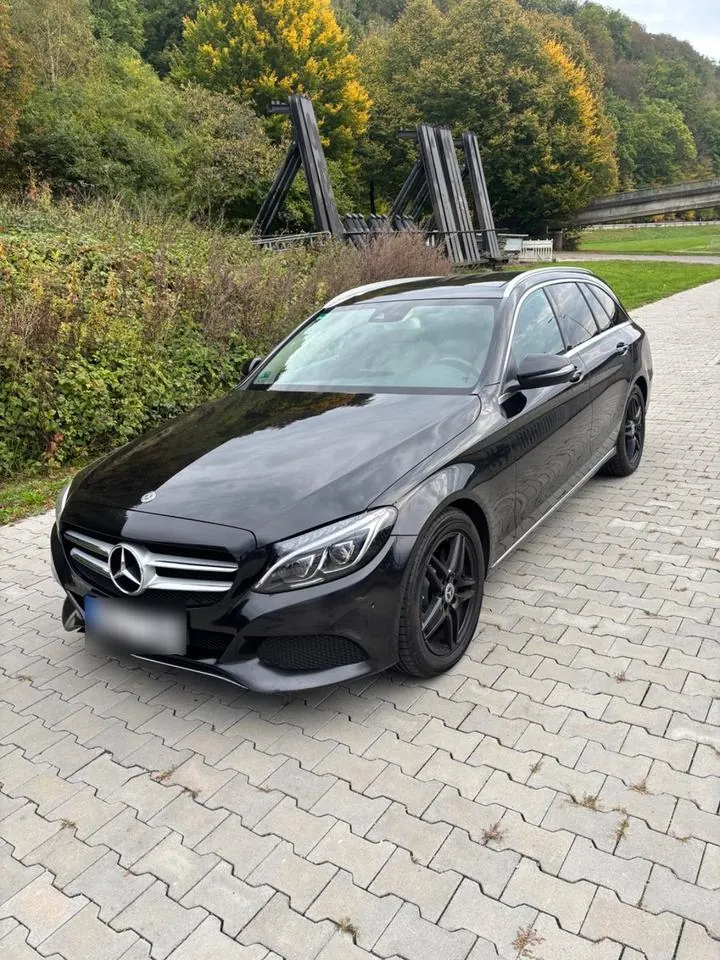 Mercedes-Benz C 220