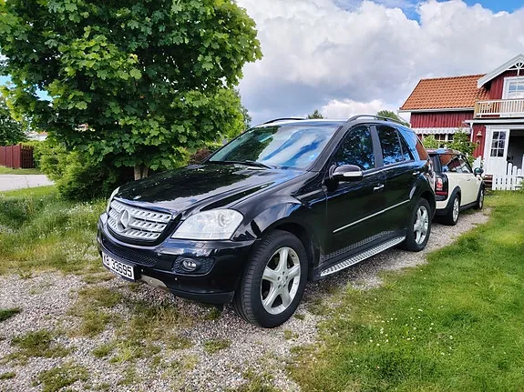 Mercedes-Benz Ml320