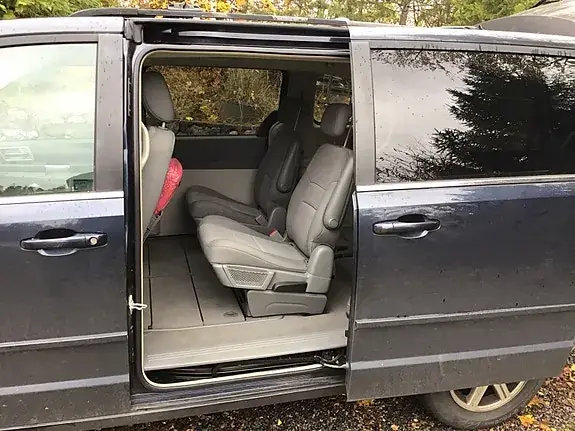 Chrysler Town & Country 2008 photo 4