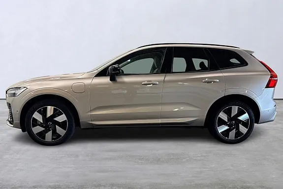 Volvo Xc60 2025 photo 2