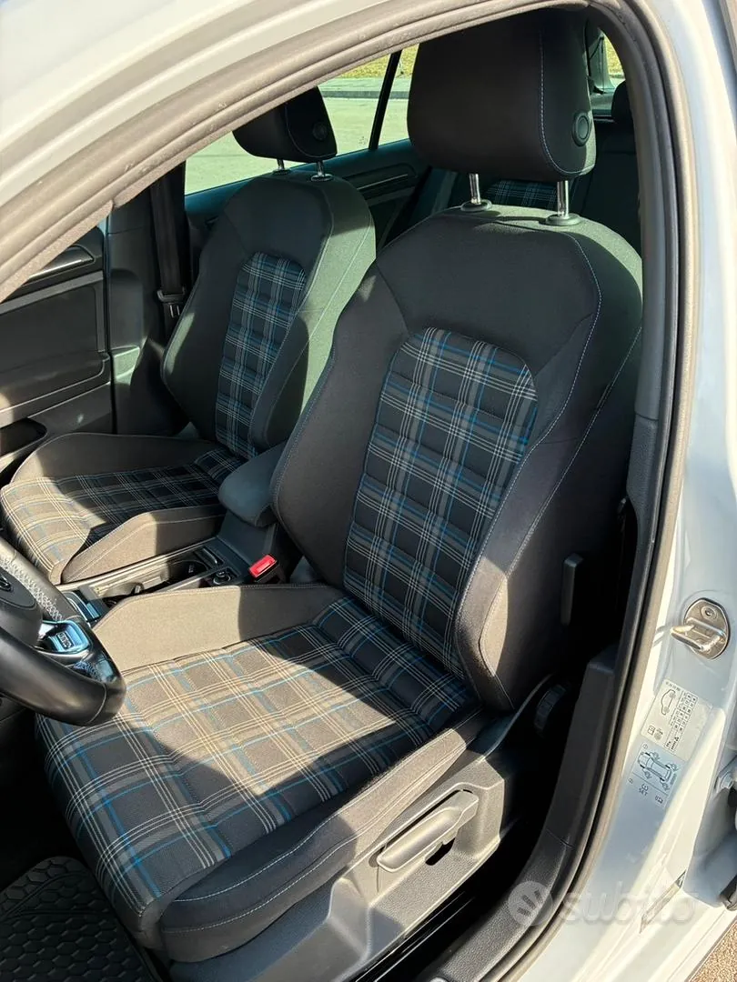 Volkswagen Golf 2017 photo 5