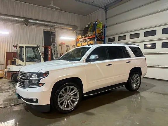Chevrolet Tahoe 2018 photo 3