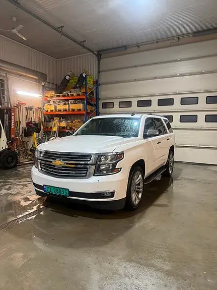 Chevrolet Tahoe 2018 photo 2