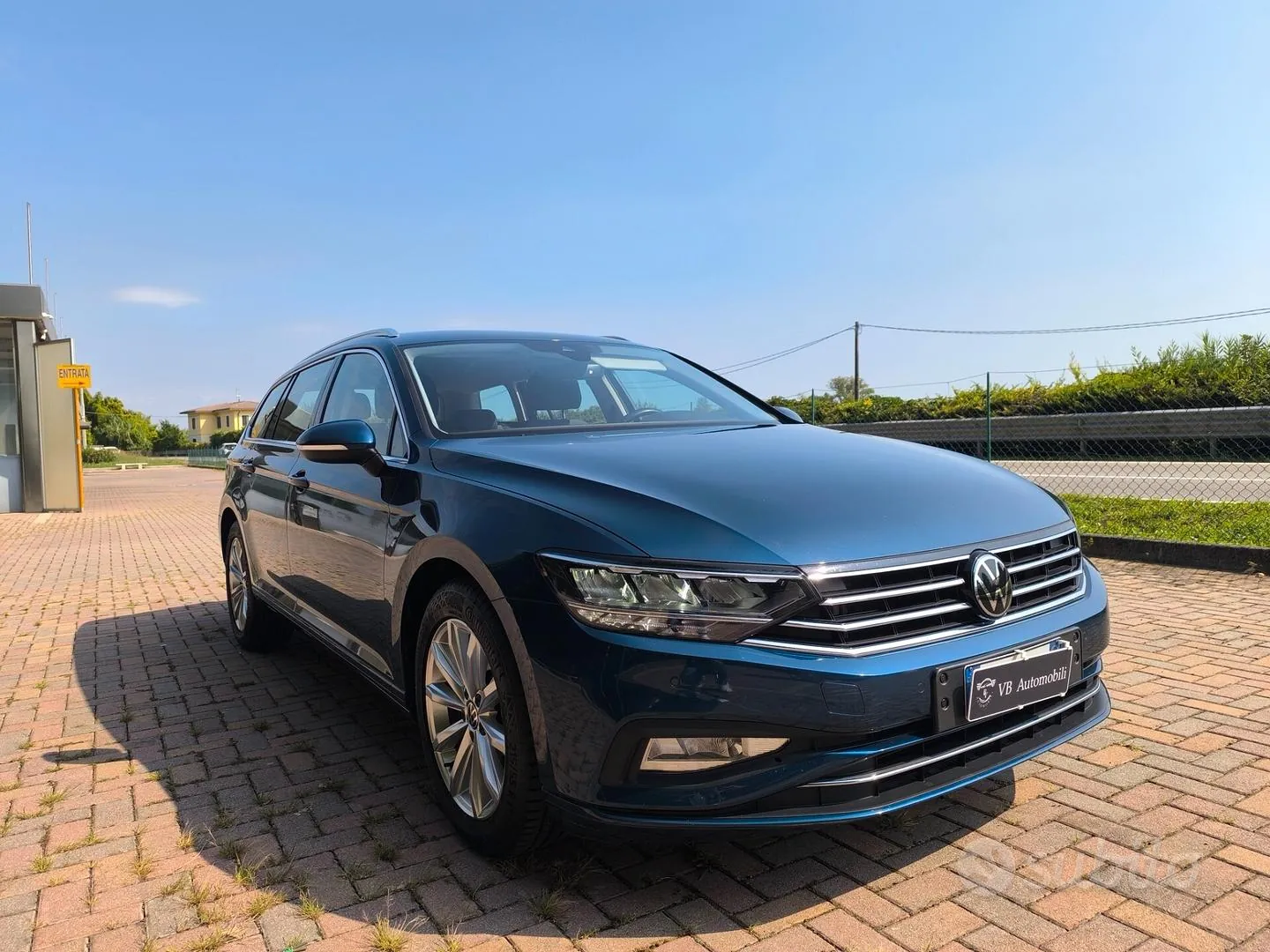 Volkswagen Passat Variant 2023 photo 4