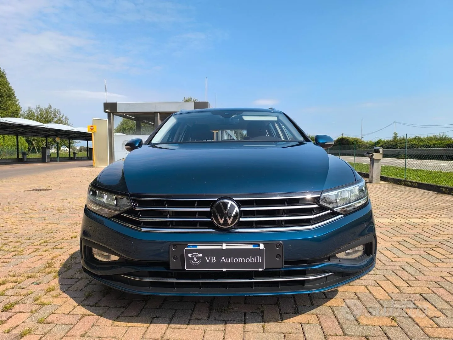 Volkswagen Passat Variant 2023 photo 3