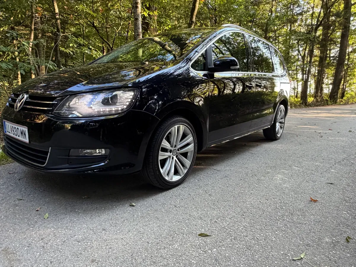 Volkswagen Sharan 2012 photo 3