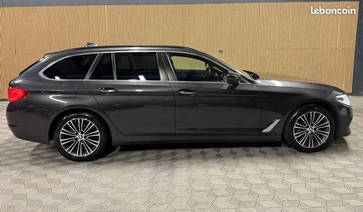 BMW Série 5 2018 photo 4