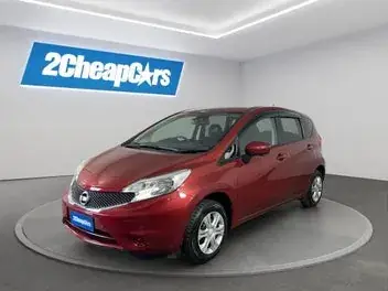 Nissan Note 2015 photo 2