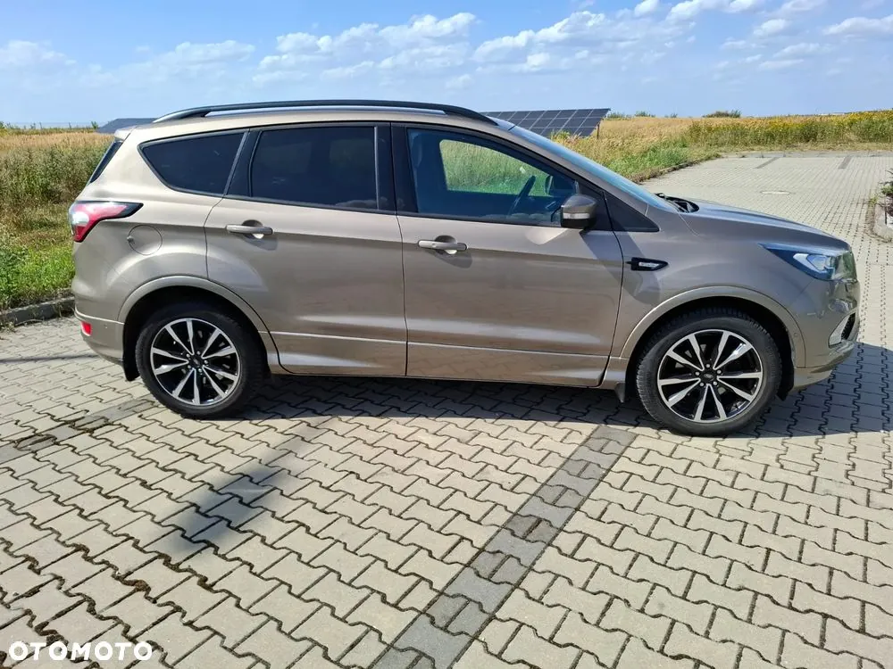 Ford Kuga 2019 photo 2
